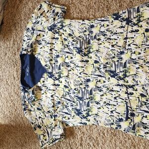 Navy and green Cherokee infinity scrub top